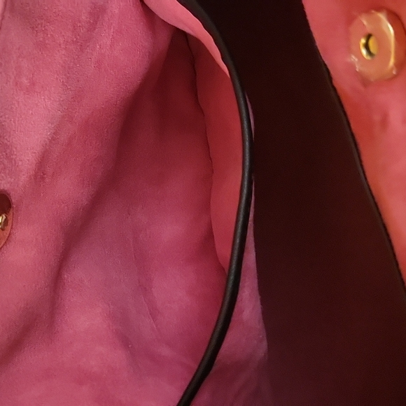 BETSEY JOHNSON FLORAL CANVAS TOTE - Picture 10 of 16